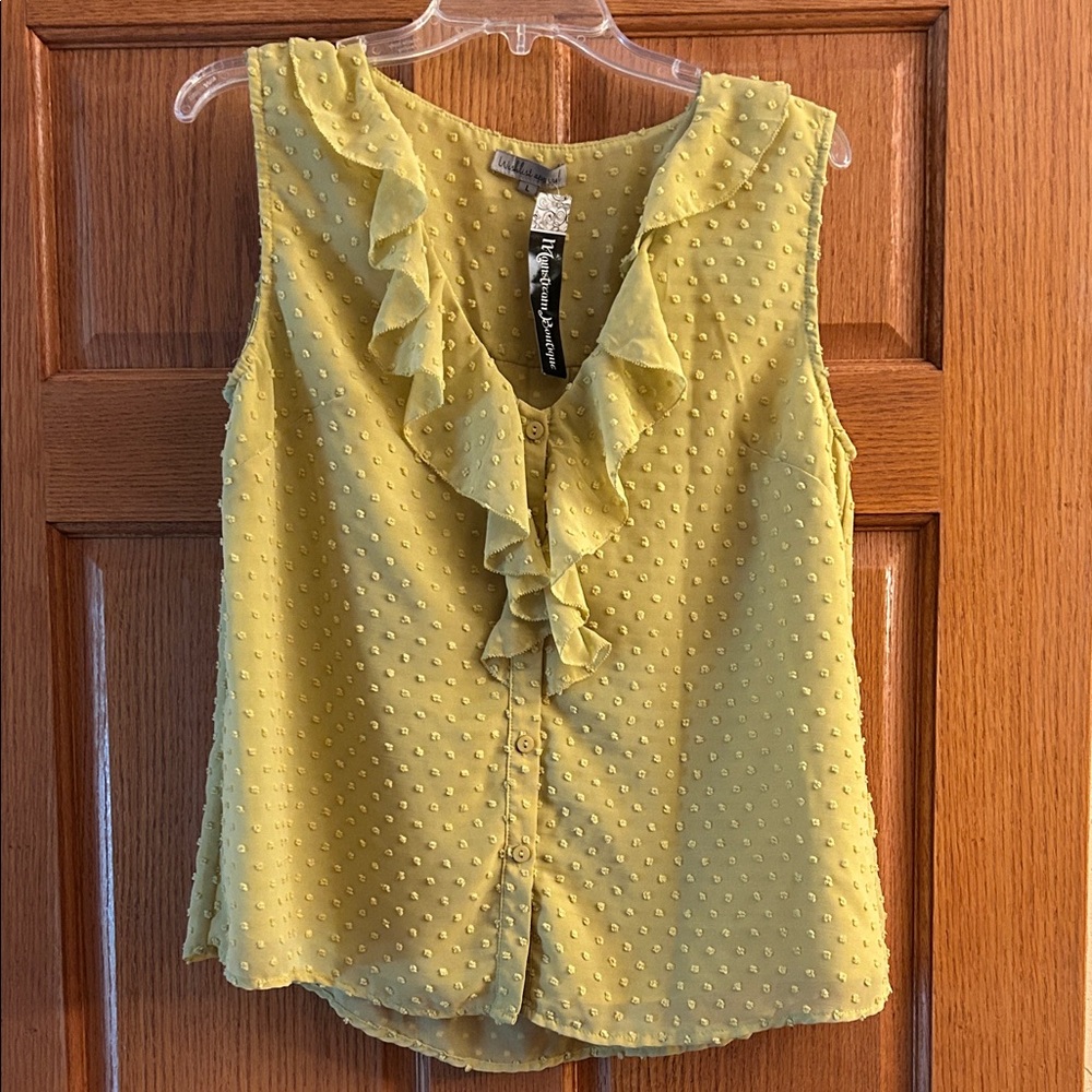 NWT Wishlist Apparel Women's Large Sleeveless Ruffle Front Blouse Yellow/Green.